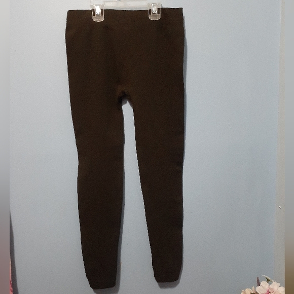 Teenager's Green Revamped Leggings Pants. - Picture 2 of 3